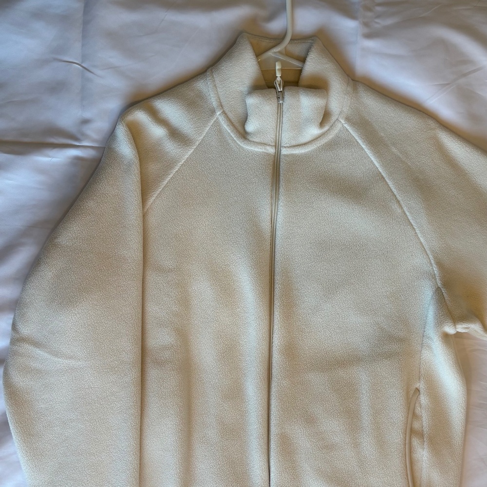 Cream Uniqlo Fleece Jacket, size M